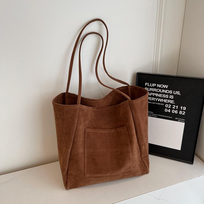 2025 New Autumn and Winter Large-capacity Tote Bag Women's Commuter Leisure Armpit Bag College Student Class Shoulder Bag