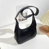 Bag women's new autumn and winter high-end fashion trend single shoulder underarm niche design crossbody small square bag