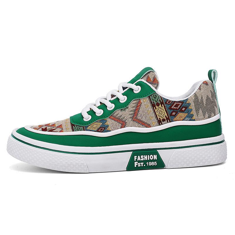 Canvas Shoes Men's Spring New Printed Cloth Embroidered Board Shoes Men's Trend Versatile Comfortable Casual Shoes