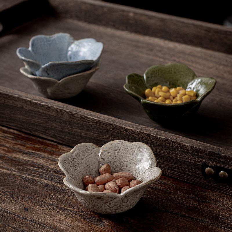 Flower Collection Series Dipping Bowl Hand-Squeezed Japanese Retro Style Hot Pot Taste Plate Ceramic Sauce Vinegar Plate Saucer Household Ceramics