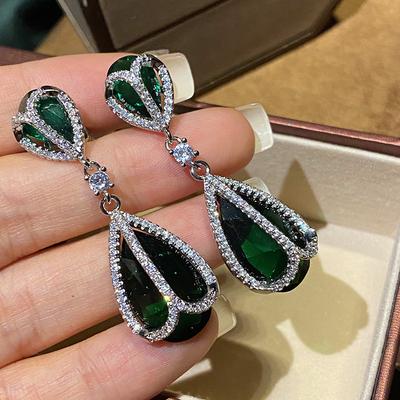Barock-Stil, Retro-Stil, grüne Wassertropfen, baumelnde Ohrringe, grüne AAA-Zirkon-Ohrringe, doppelter Stein, zarter Damen-Hochzeitsschmuck