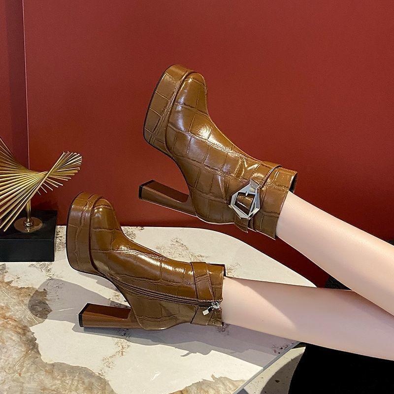 2025 Fall Winter New French Heels Side Zipper Skinny Square Toe Boots Feminine Booties