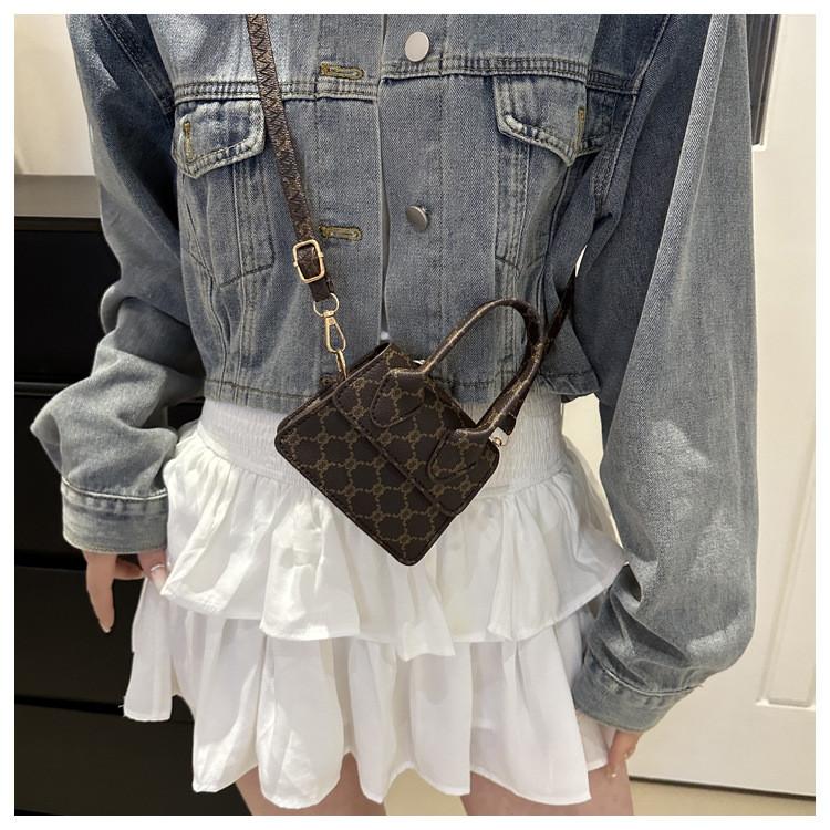 Chic Street Style Pu Shoulder Bag Trendy Small Square Bag For Women 2024 New