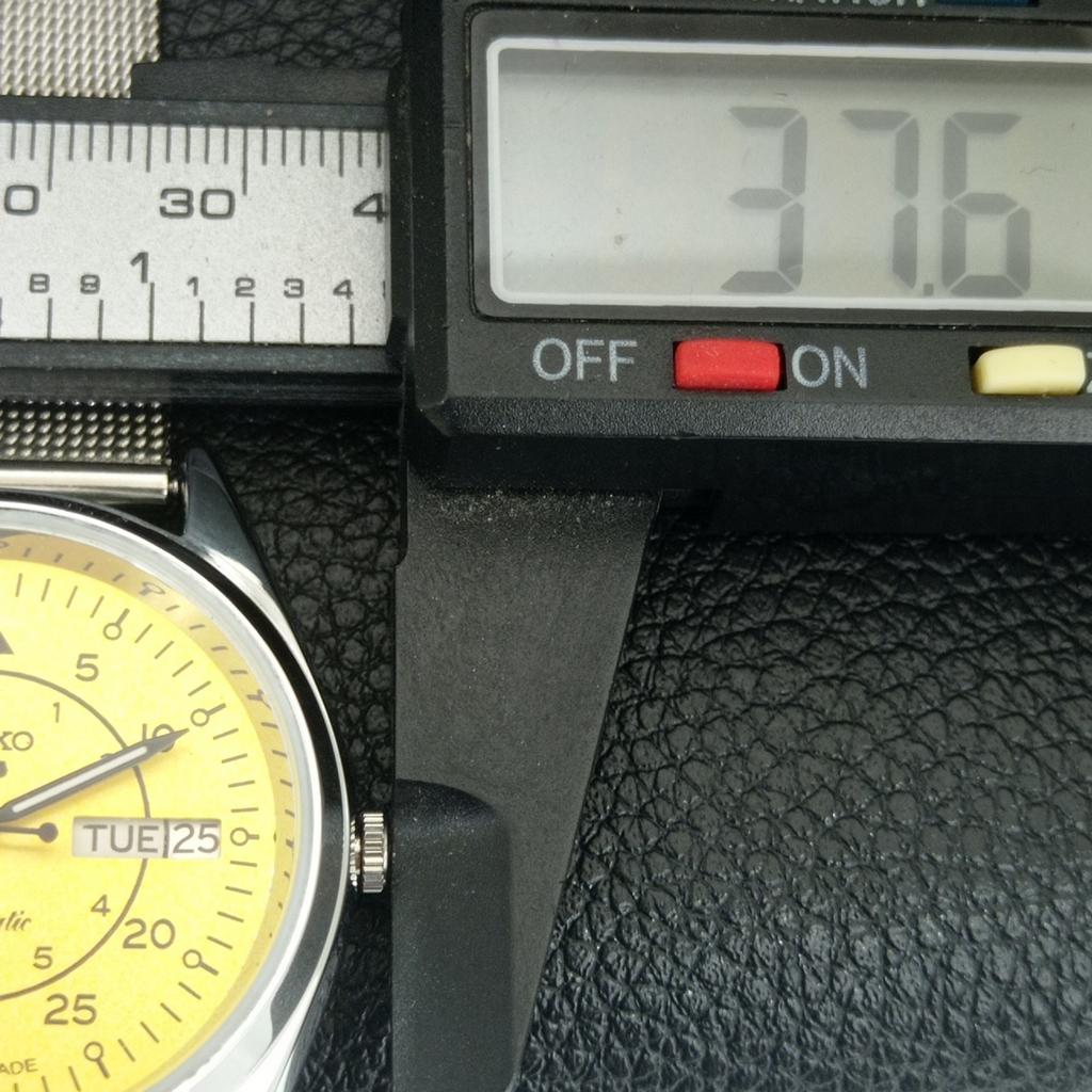 AUTOMATIC VINTAGE REFURBISHED SEIKO 5 6309A JAPAN MENS YELLOW WATCH a442276-1