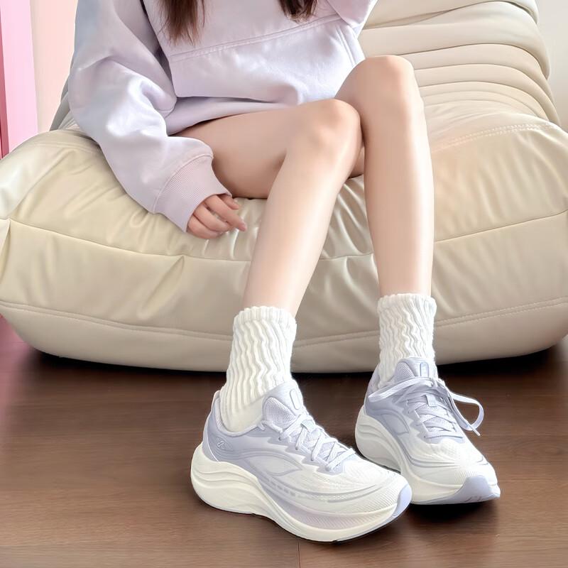 Anta Leaf 6 Women's Lightweight Cushioned Running Shoes