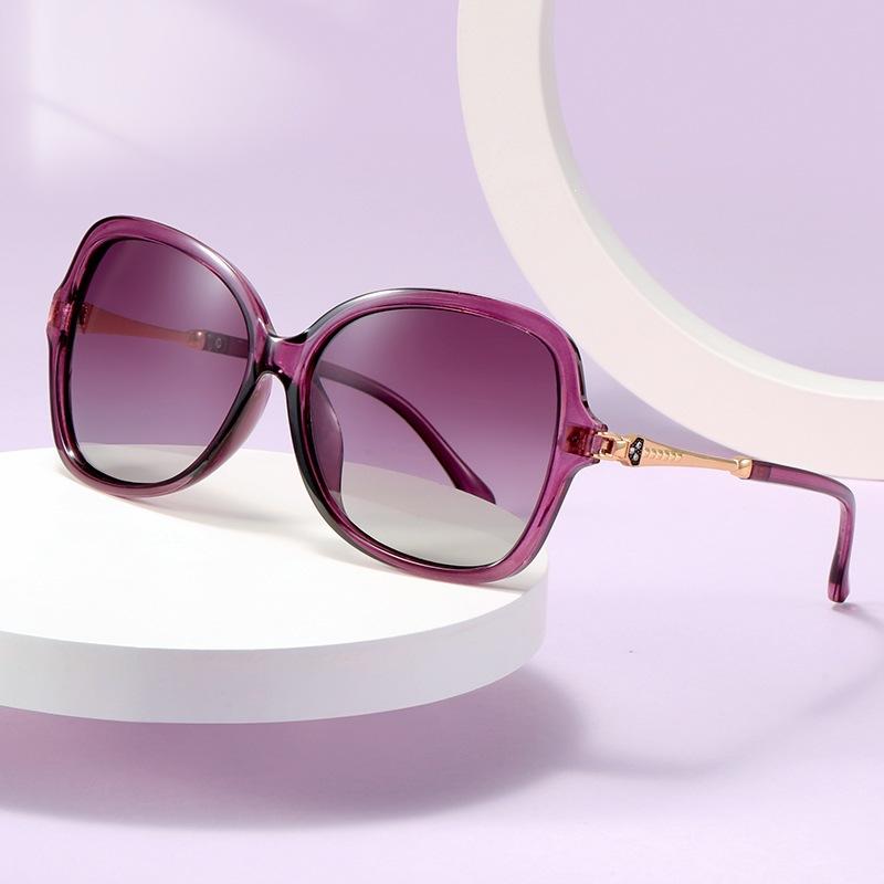 Sunglasses for women's new trendy anti-ultraviolet polarized light, small face, driving myopia sunglasses