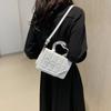 Schicke Trendy PU-Leder Handtasche Kleine Quadratische Tasche Für Damen Mit Stilvollen Nähten