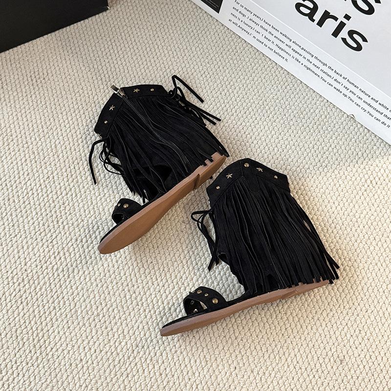 Fashion retro rivet fringed open-toed sandals women's summer new niche design versatile Roman cool boots tide