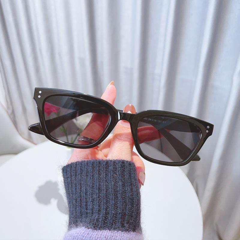 JYL TS Plain Frame Sunglasses Women UV Protection Fashion 98085