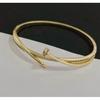Diamond Studded Thorn Nail Bracelet V Metal Material Birthday Gift Gifts for Men and Women High-end Jewelry Fashion Two Color Men Women Unrestricted