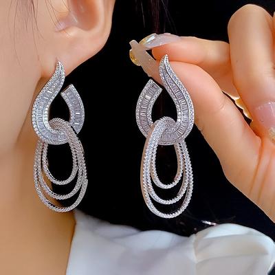 Luxury Diamond Geometric Line Earrings Elegant Classic Circle Ladies Premium Exaggerated Earrings Shiny Bridal Earrings