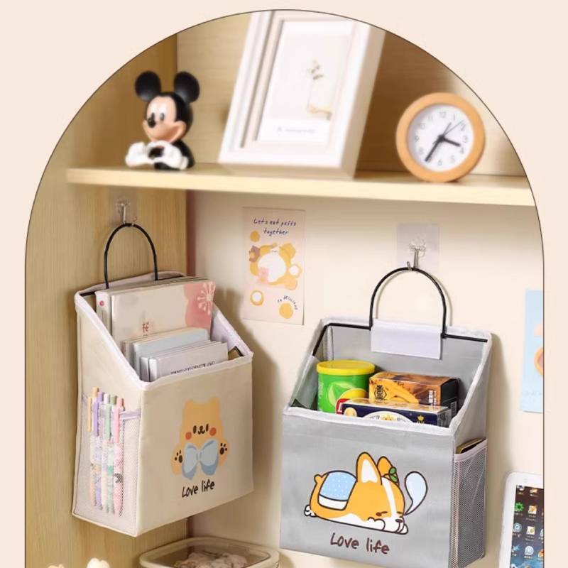 Dorm Room Cotton Fabric Wall Hanging Storage Bag With Multipurpose Pouch For Bedroom Organization