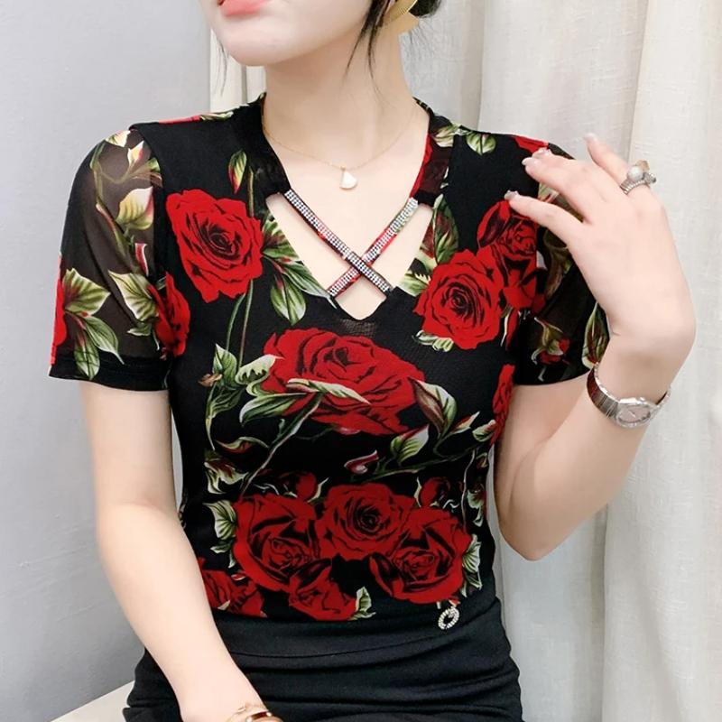 Summer New Fashion Rose Print T-shirt Chic Cross Hollow Out Hot Diamonds Tees Sexy V-neck Short Sleeve Women's Tops Blouse