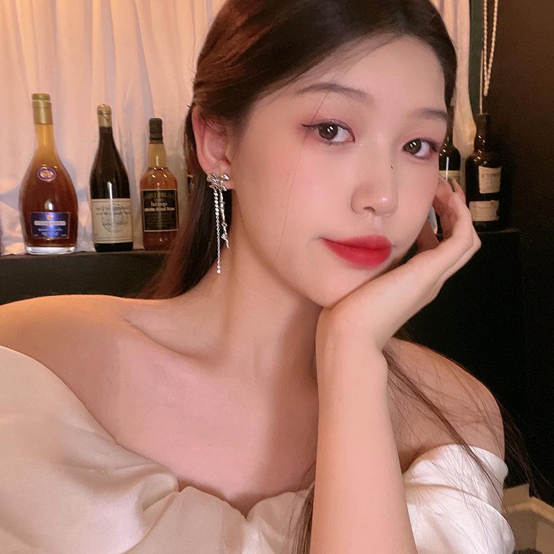 Korean-Style High-End Tassel Bow Earrings - Elegant Long Design for Women