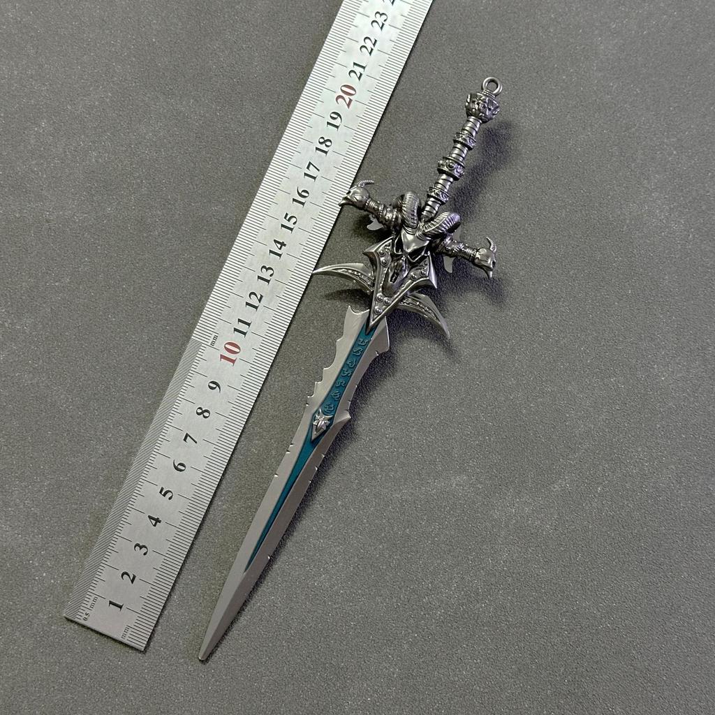 Warcraft WOW Peripheral Lich King Shadow of Sorrow Frostmourne Weapon Model Metal Toy Ornament Sending Children To Friends