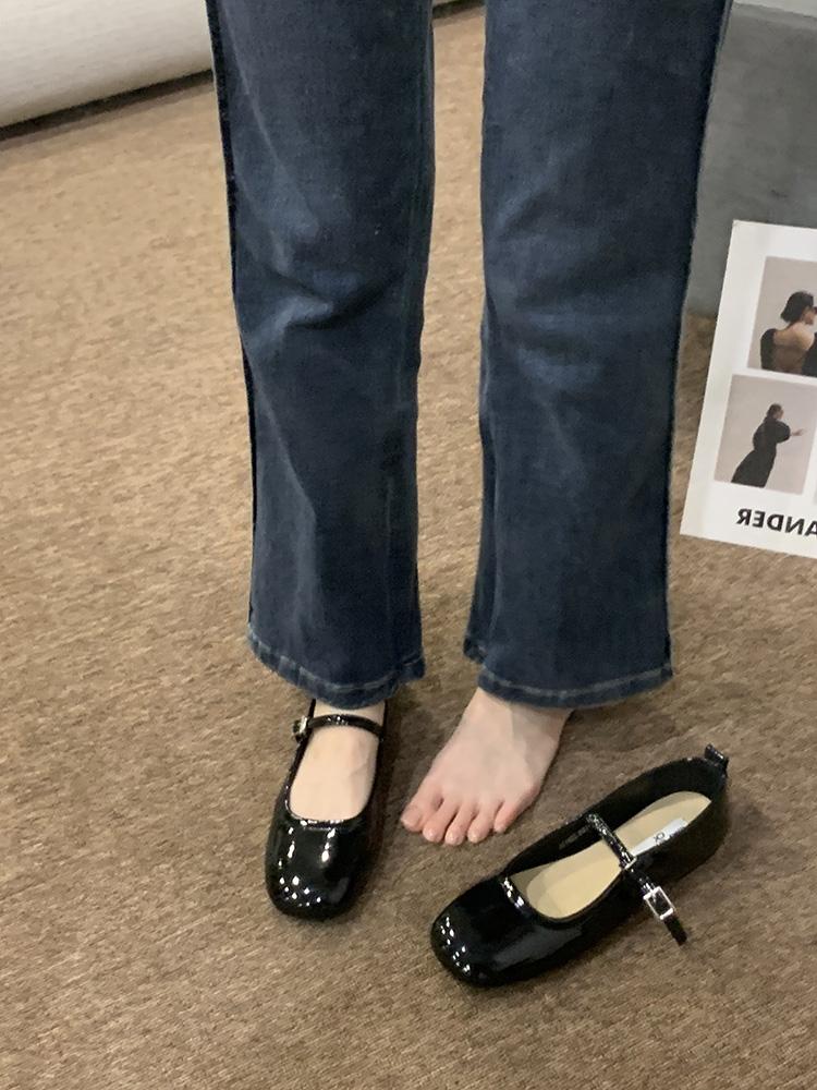 Fashion Flat shoes for women 2025 Spring and Autumn round toe French retro flat  solid color Mary Jane single shoe large size 42 43 44