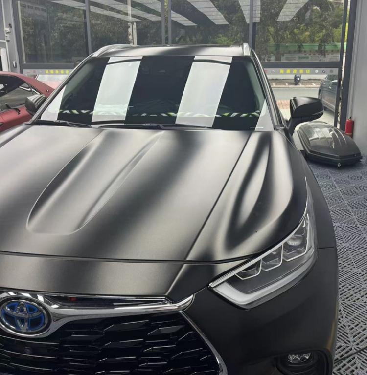 Gloss Black Car & Motorcycle Wrap - Crystal Piano Finish