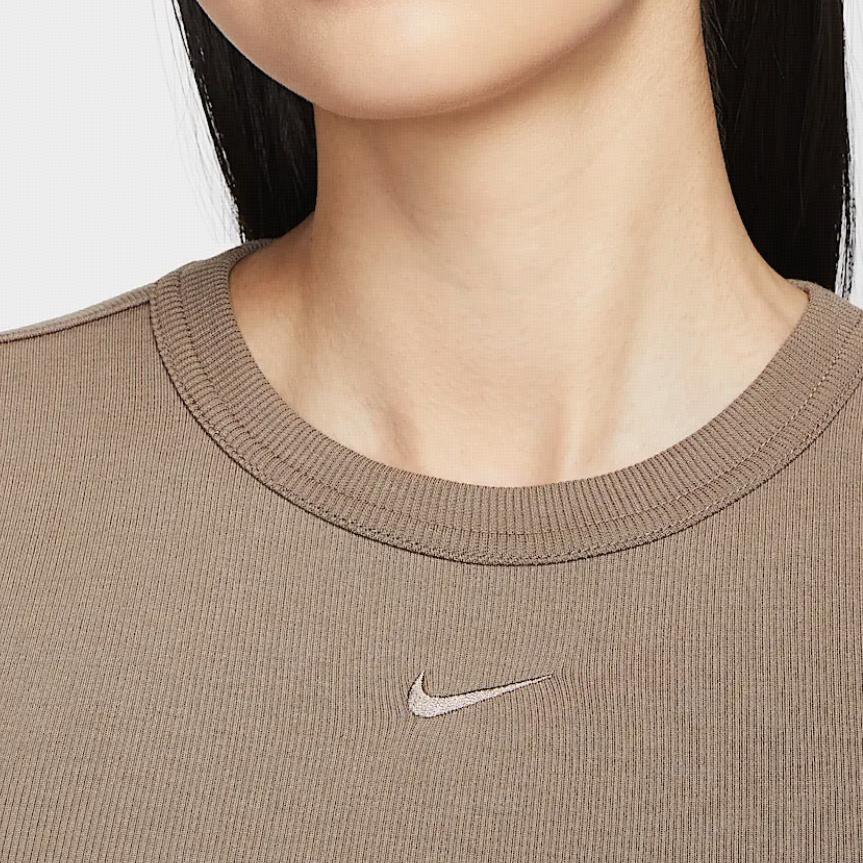 Nike Sportswear Chill Knit Breathable Versatile Short Sleeve T-Shirt Women Tops Mink-Brown HJ0720233