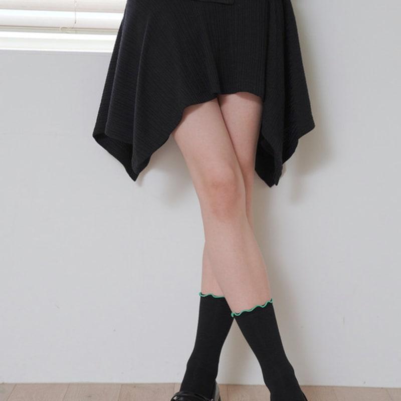 STUDIO SOCKSTOP Two-Way Ruffle Crew Socks