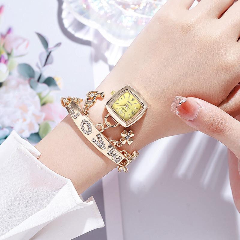 Fashion Women's Bracelet Watch Diamond Pendant for Girls' Watch Casual Versatile Decorative Quartz Watch for Women