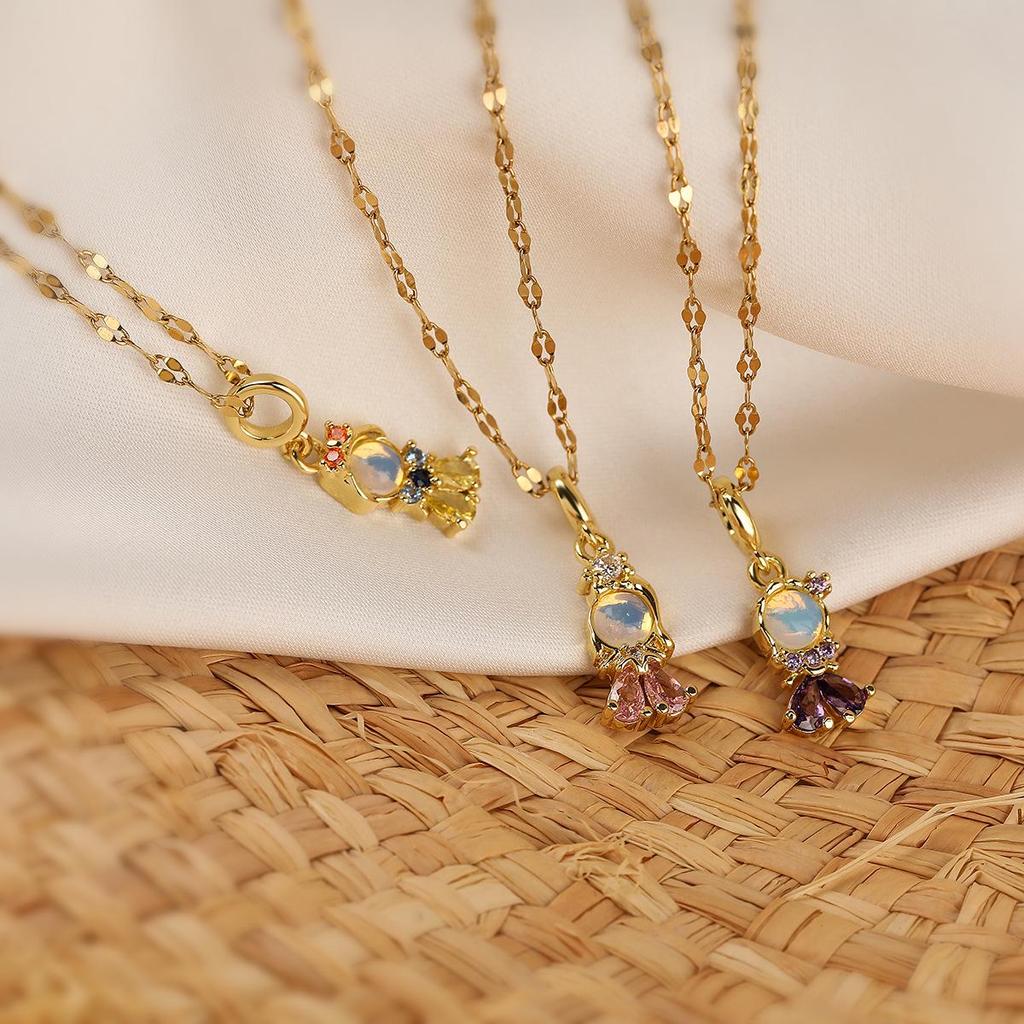 Aogou Gold-Plated Zircon Princess Necklace - Women's Exquisite Fairy Tale-Inspired Cute Collarbone Chain.