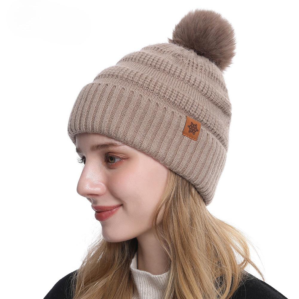 Ladies' Autumn Winter Knitted Hats Warm Outdoor Cold Resistant Woolen Pullover Hats Fashionable Comfortable Versatile Hats