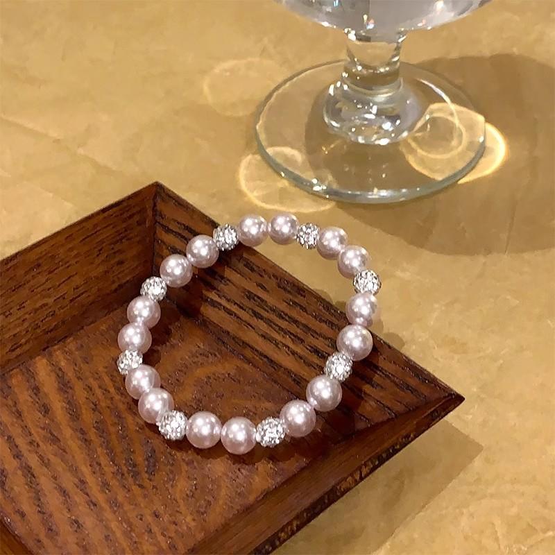 Super Dazzling and Exquisite Zircon Pearl Bracelet - Elegant and Exclusive Layered Hand Pendant for Women