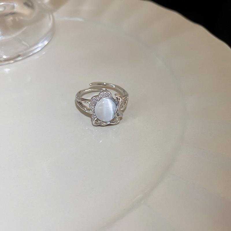 Korean Geometric Zircon Diamond Luxury Index Finger Ring - Versatile Fashion Jewelry for Women