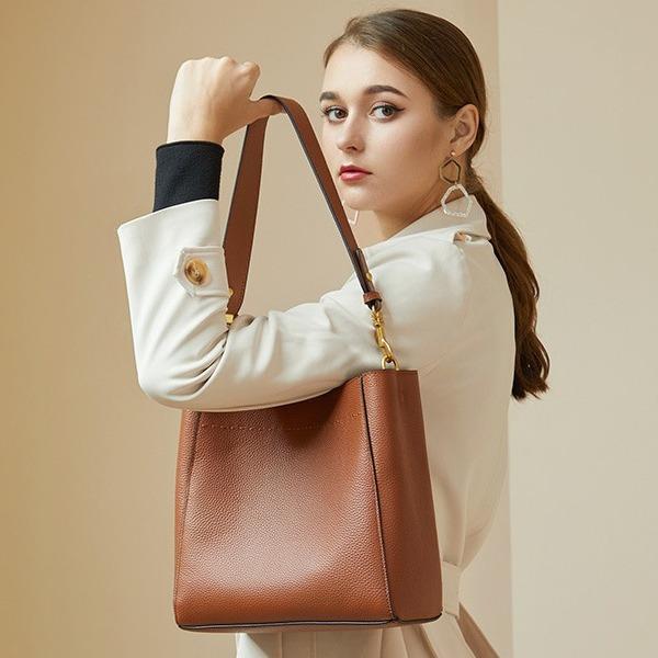 Women's Bag New Fashionable Leather Large-capacity Bucket Bag Versatile Shoulder Messenger Bag