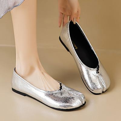 Gümüş Tabi Ayakkabılar Kadın Bölünmüş Burunlu Düz Ayakkabılar Paçalı Ayakkabılar Ninja Loafer'lar Rahat Slip-on Bayan Günlük Yürüyüş Ayakkabıları Mokasen