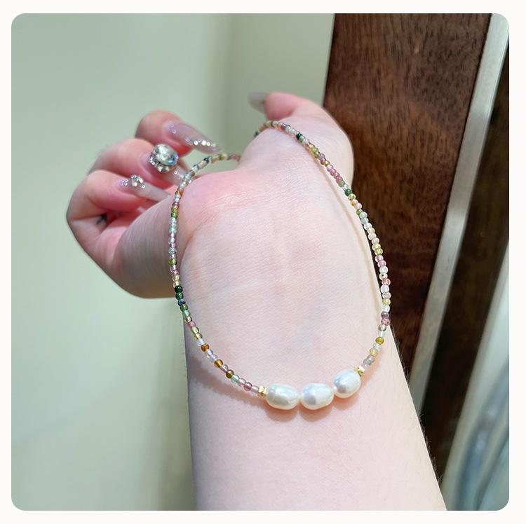 Qiaoen 2mm Turmalin Bonbonfarben Halskette mit Süßwasserperlen - Damen Französischer Retro-Stil