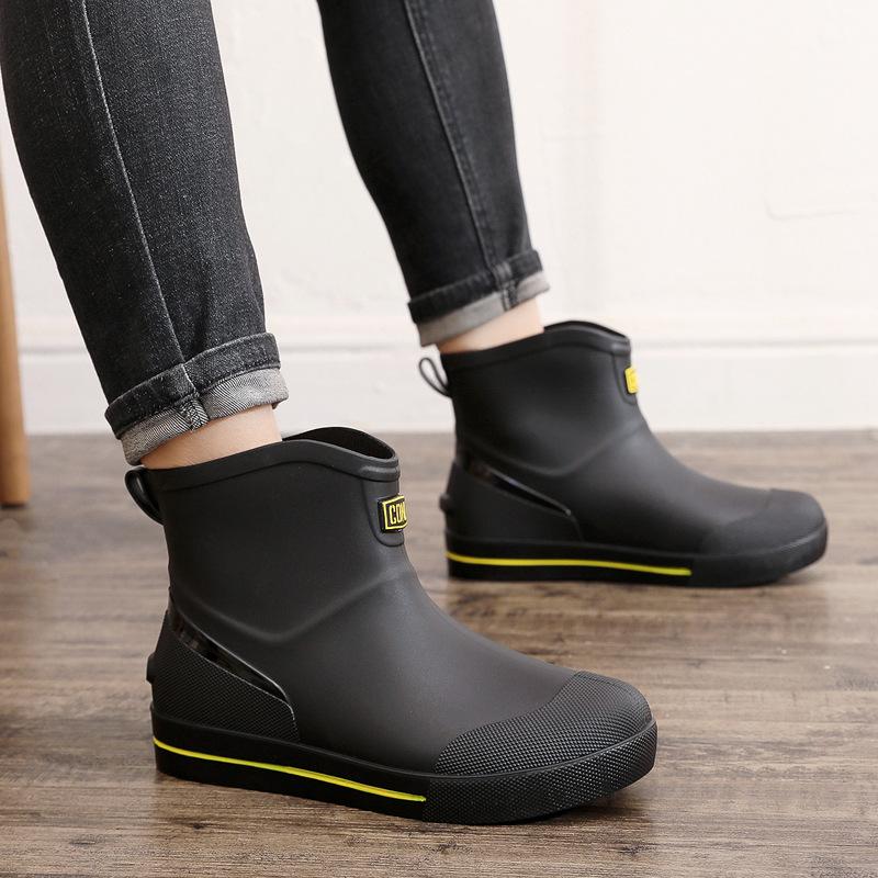 Short tube men's rain shoes non-slip waterproof fashion rain boots fleece warm rubber shoes kitchen work medium tube water shoe cover shoes