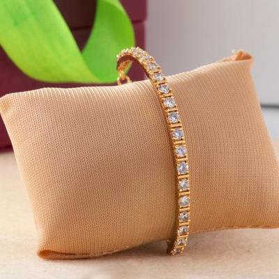 Pozłacana bransoletka Candy z białymi amerykańskimi diamentami