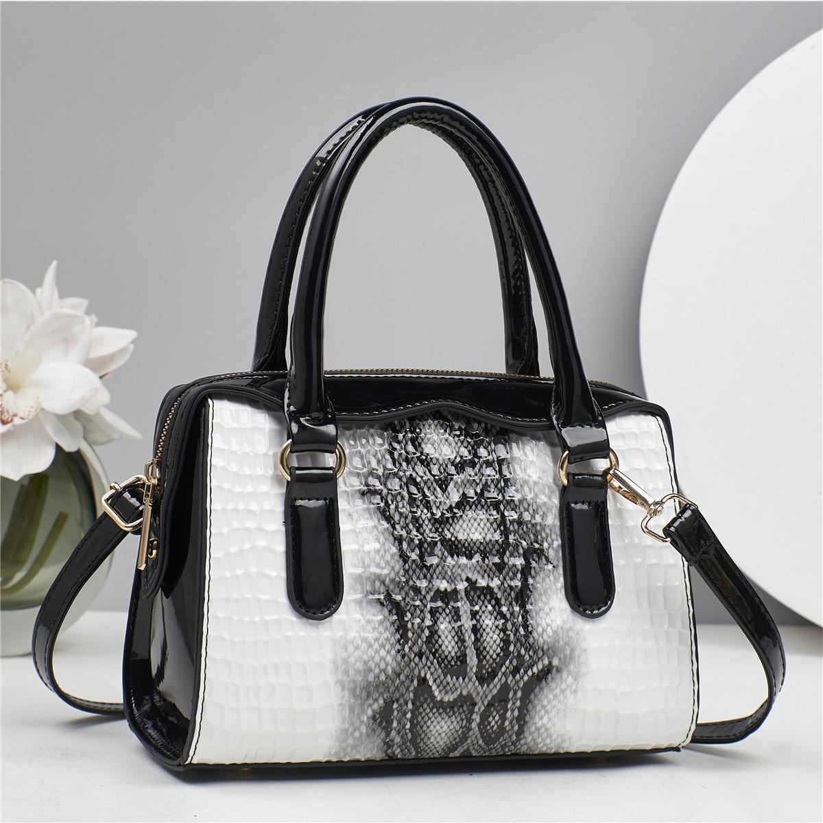 

Новая сумка с принтом под камень, комбинированная, высокого качества, сумка через плечо, универсальная, простая, кроссбоди .