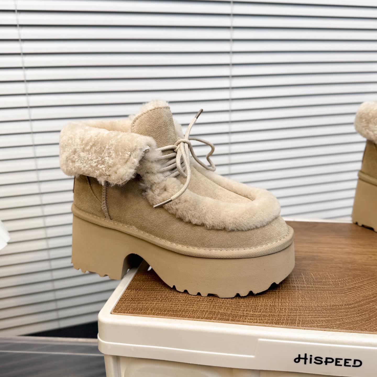 

2025 winter new 7 frosted leather wool snow boots women s thick-soled velvet warm short boots cotton shoes tide 40 пісочний