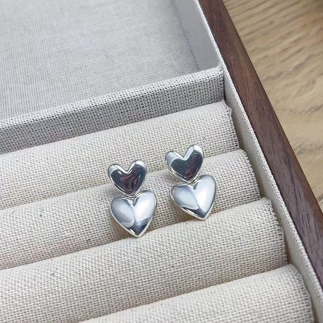 

Универсальные серьги-пусеты в форме сердца из серебра 925 пробы для женщин - Стильные и подходящие для ношения в несколько рядов в стиле Инс