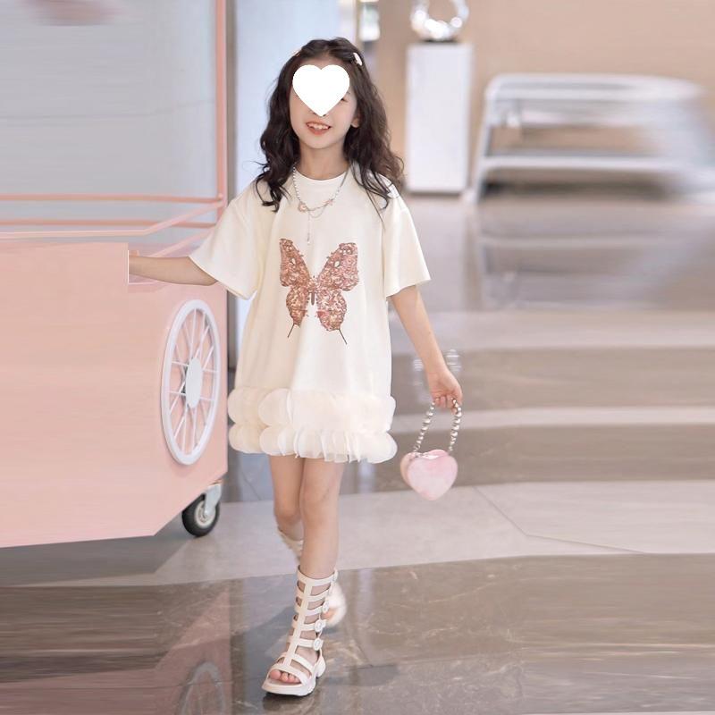 

Girls Stylish Cotton T-Shirt: Casual Mid-Length Summer Outerwear for Kids 120 брудно-білий