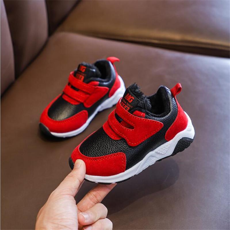 Kids Sports Shoes Spring Years Children Mesh Outdoor Sneakers Boys Girls Soft Sole Breathable Running Shoes