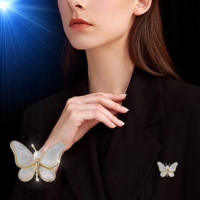 Women Brooch Faux Pearl Decor Butterfly Stainless Exquisite Vintage Anti-slip Wear-resistant Clothes Pin Garment Jewelry