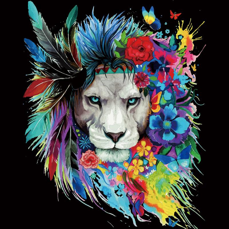 1PC~VIBRANT MULTI COLOR LION ~IRON ON APPLIQUE PATCHES
