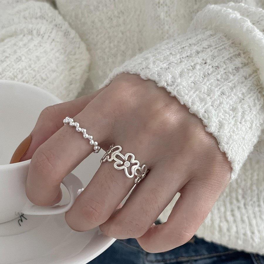 Sweet Hollow Flower Adjustable Stackable Ring for Women - Versatile Fashionable Design
