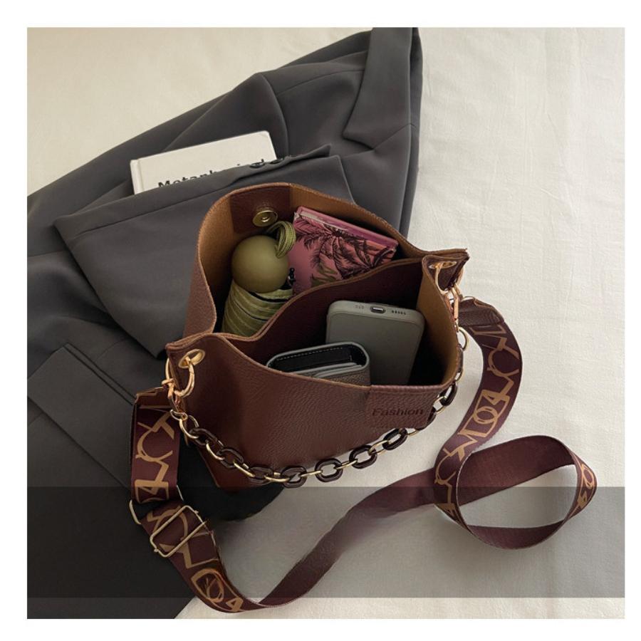 Faux Leather Bucket Bag for Women, Trendy Chain Shoulder Purse, Minimalist Crossbody Handbag KTB