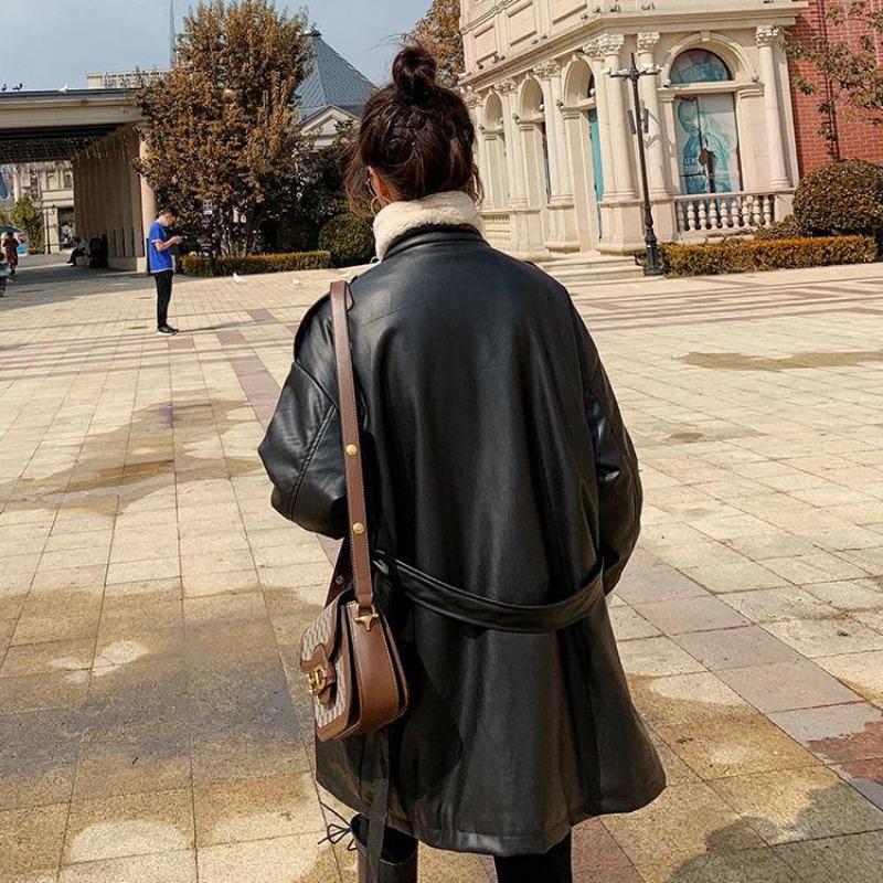 Moda de iarnă Jachetă de piele cool pentru damă Jachetă de bumbac largi de lungime medie Plus bumbac mai groasă Jachetă de piele PU pentru motociclete Jachetă frumoasă Parka caldă