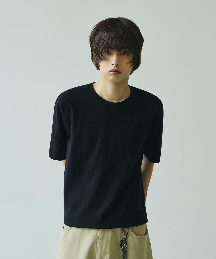 SIGNATURE Natural Crop Short Sleeve T-Shirt [Black]
