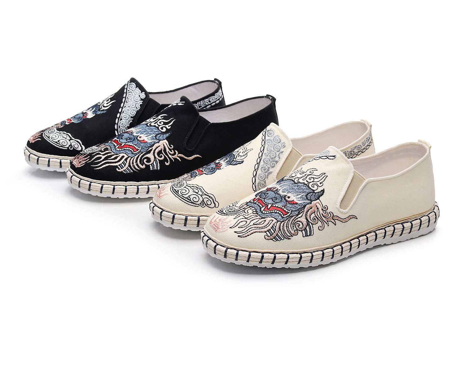 Китайские мягкие подошвы новые пекинские мужские тканевые туфли с вышивкой лазанья — фото 5