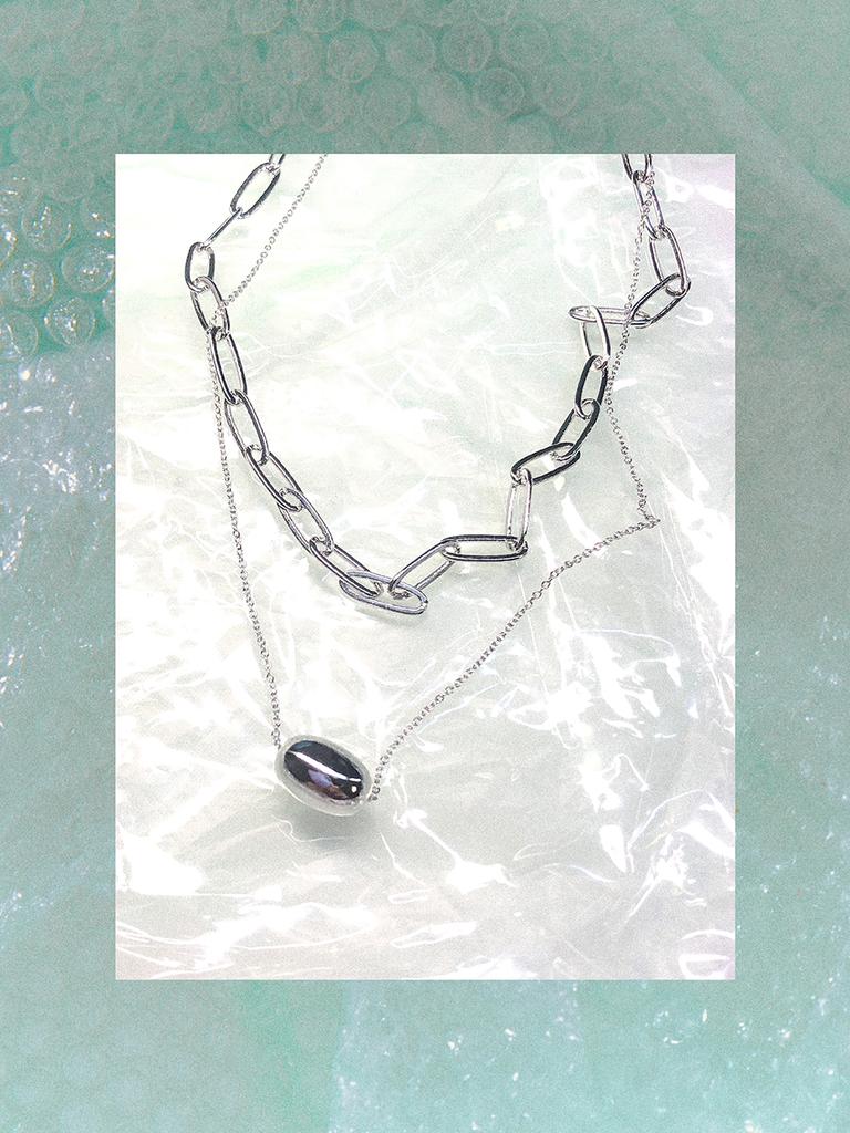 One Enough Natural Bean Necklace Set