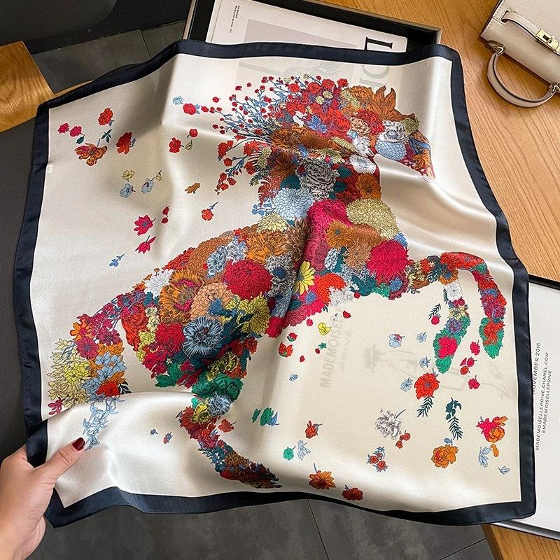 Bandanas Quadratisch 100% Seide Schal Damen Mädchen Stirnband Accessoires Taschentuch Halstuch Haarschal Modedruck Halstücher