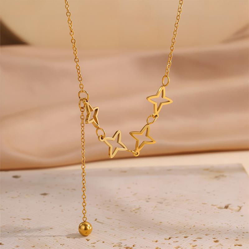 Titanium Steel Necklace Female Hollow Star Four-leaf Clover Fringed Necklace Fashionable Light Luxury Temperament Does Not Fade Collarbone Chain