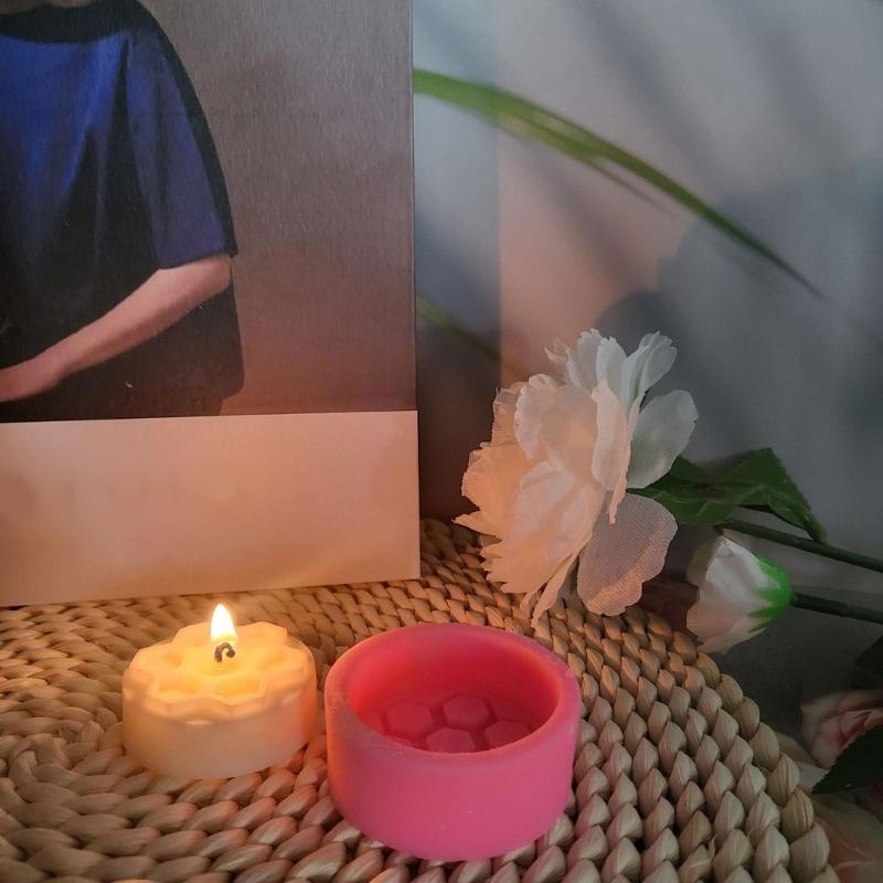 Honeycomb Candle Molds Honeycomb Resin Molds for DIY Candle Soap Chocolate Cake Fondant Decorations Room Decorations