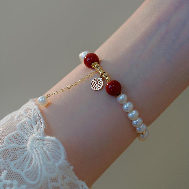 

Chenmo Retro Pearl Elastic Bracelet: Stylish & Versatile Niche Design for Women